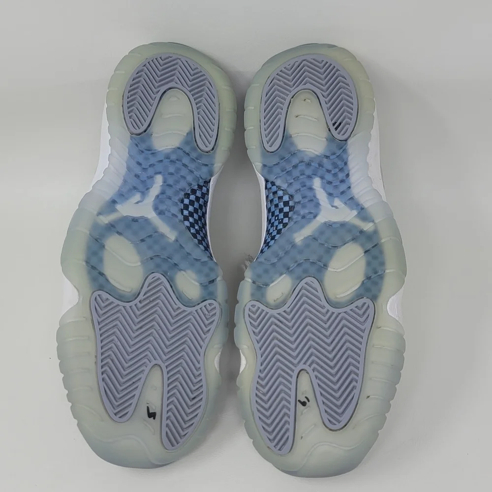 Nike boys air